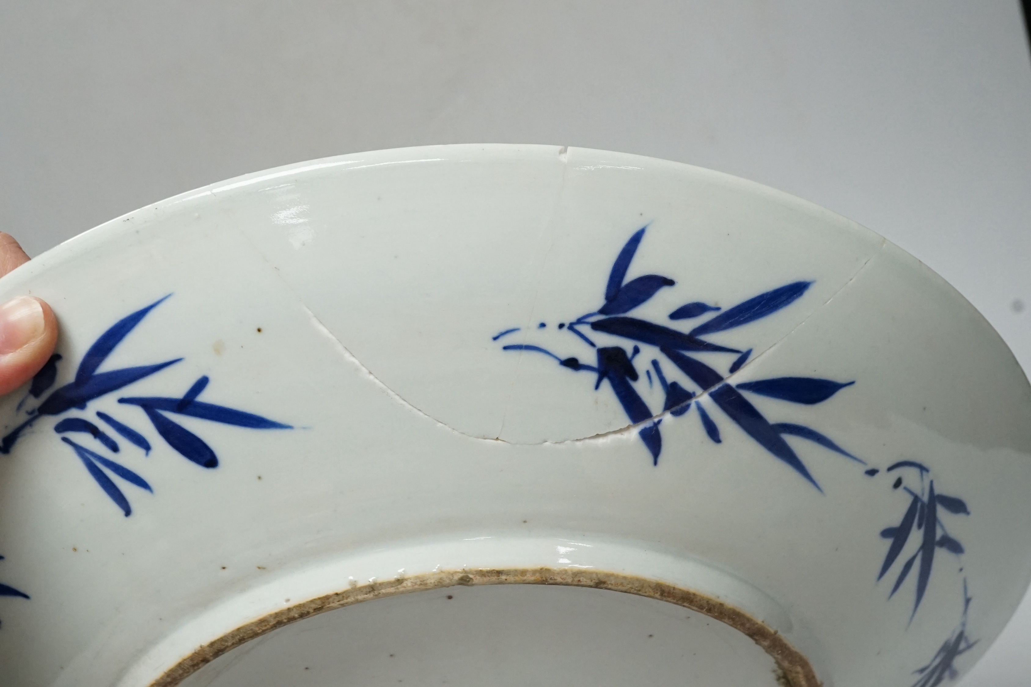 A small Nanking Cargo teabowl and saucer, and other 18th/19th century Chinese blue and white ceramics, tallest 21cm